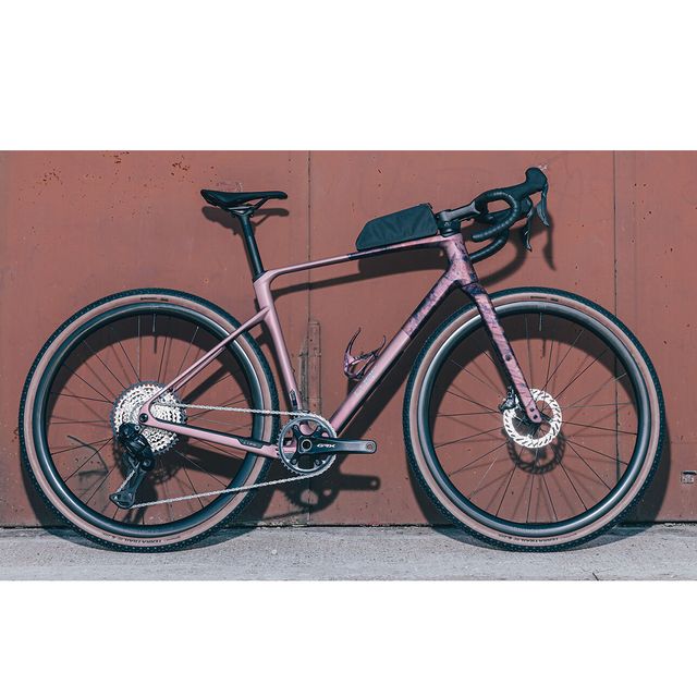 CUBE Nuroad C:62 EX gravel-pyörä